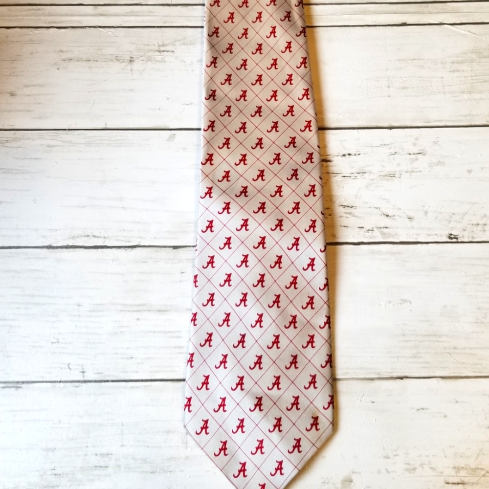 Vintage Varsity Vests Silk Handmade Alabama Crimson Tide Repeating Long Neck Tie